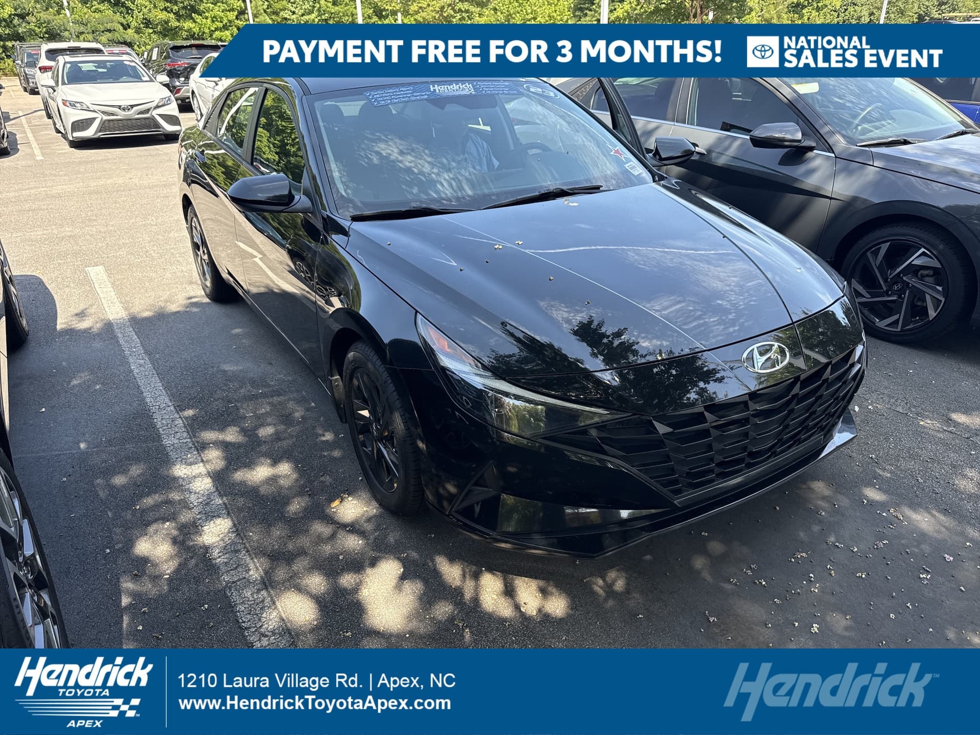 2023 Hyundai Elantra SEL — photo 1 of 35