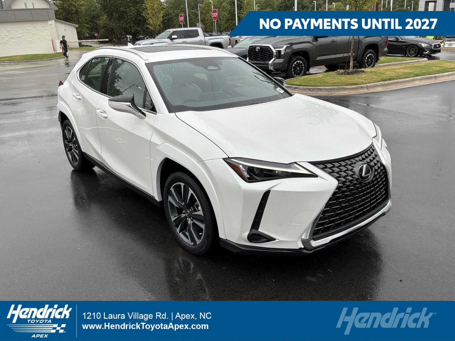 2025 Lexus UX UX 300h Premium — photo 1 of 5