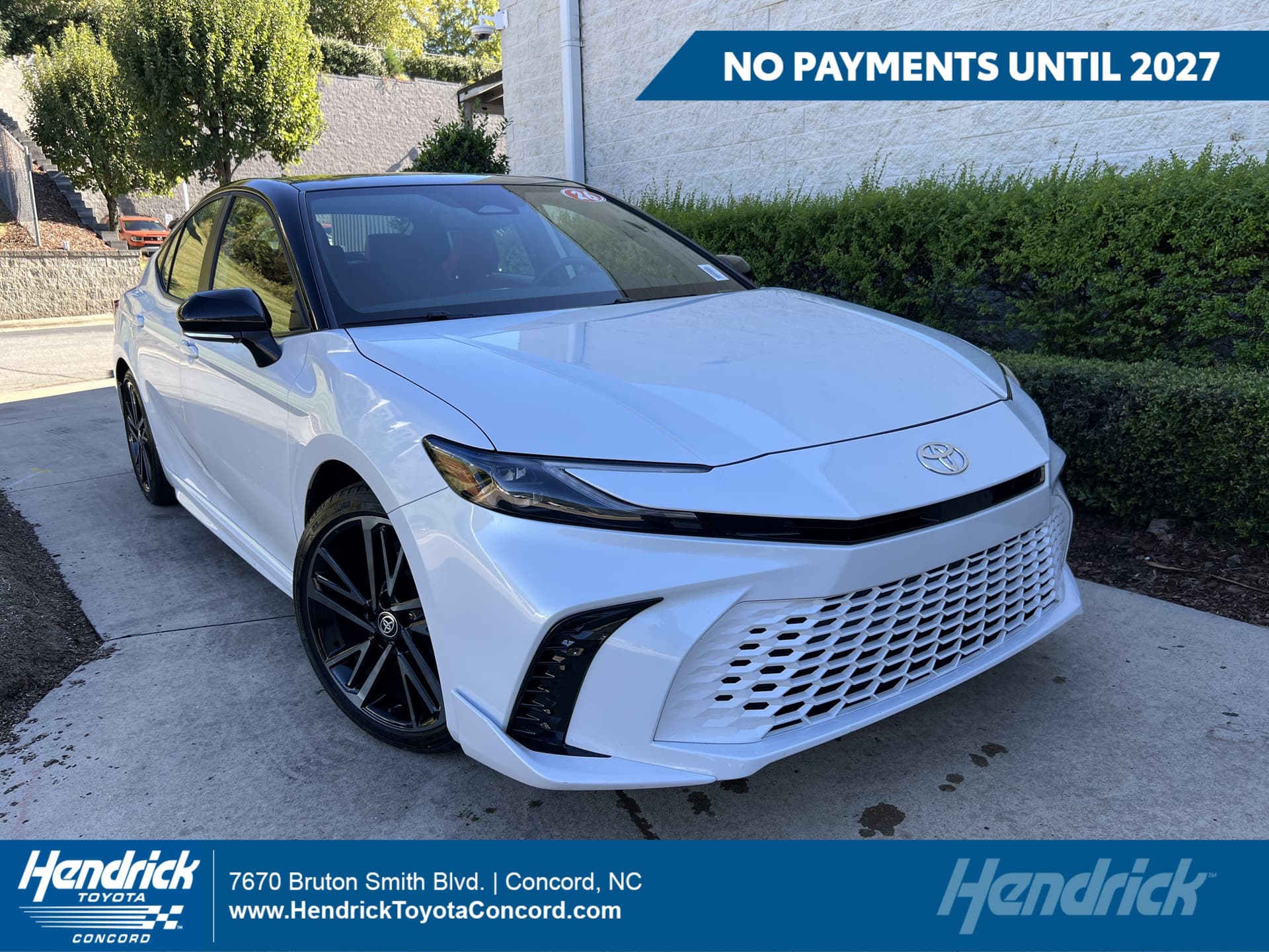2026 Toyota Camry XSE — photo 1 of 36