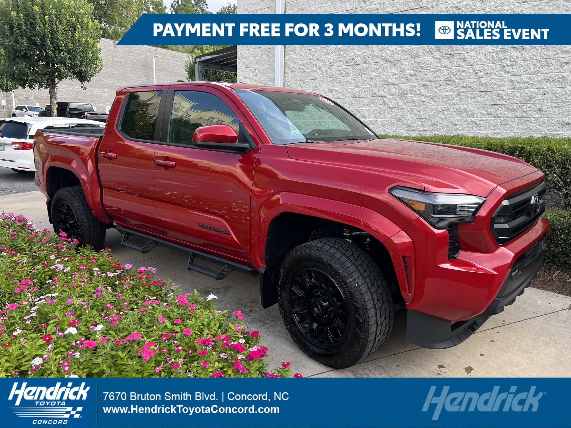 2025 Toyota Tacoma 4WD SR5 — photo 1 of 35