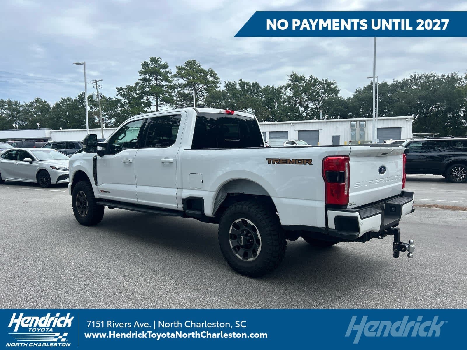2024 Ford Super Duty F-250 SRW LARIAT — photo 1 of 19