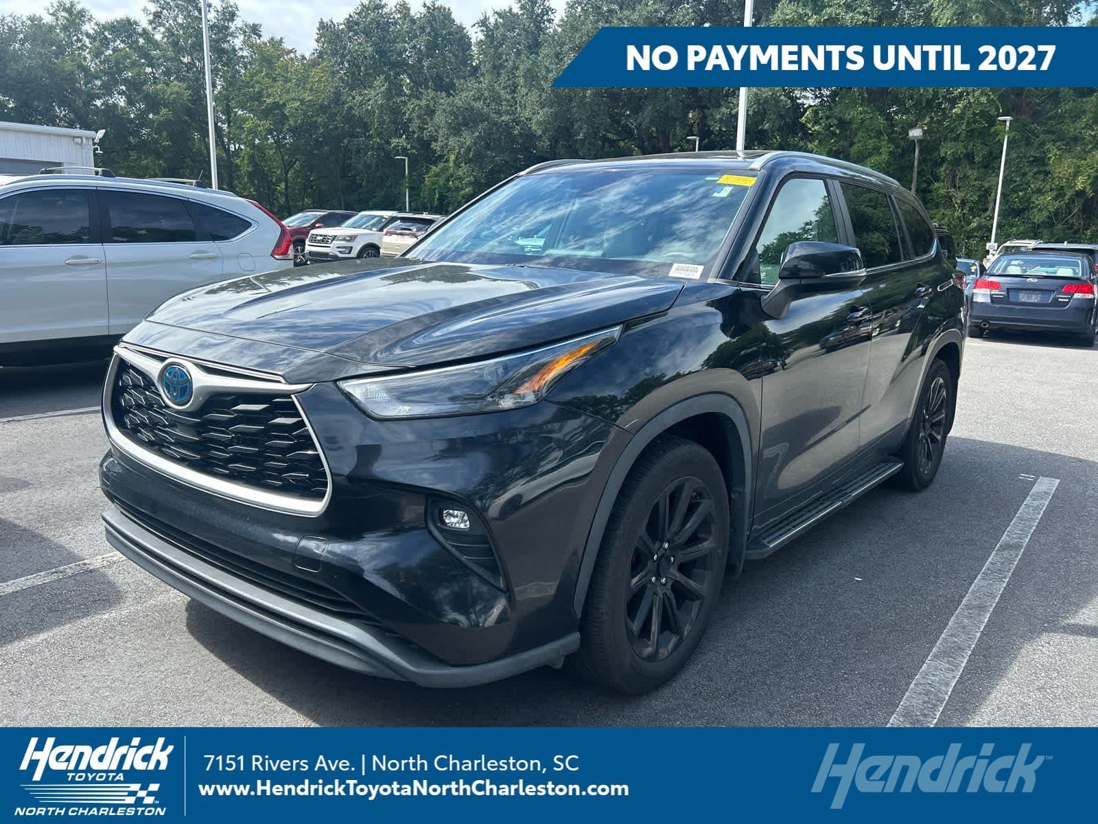 2023 Toyota Highlander Hybrid XLE — photo 1 of 5
