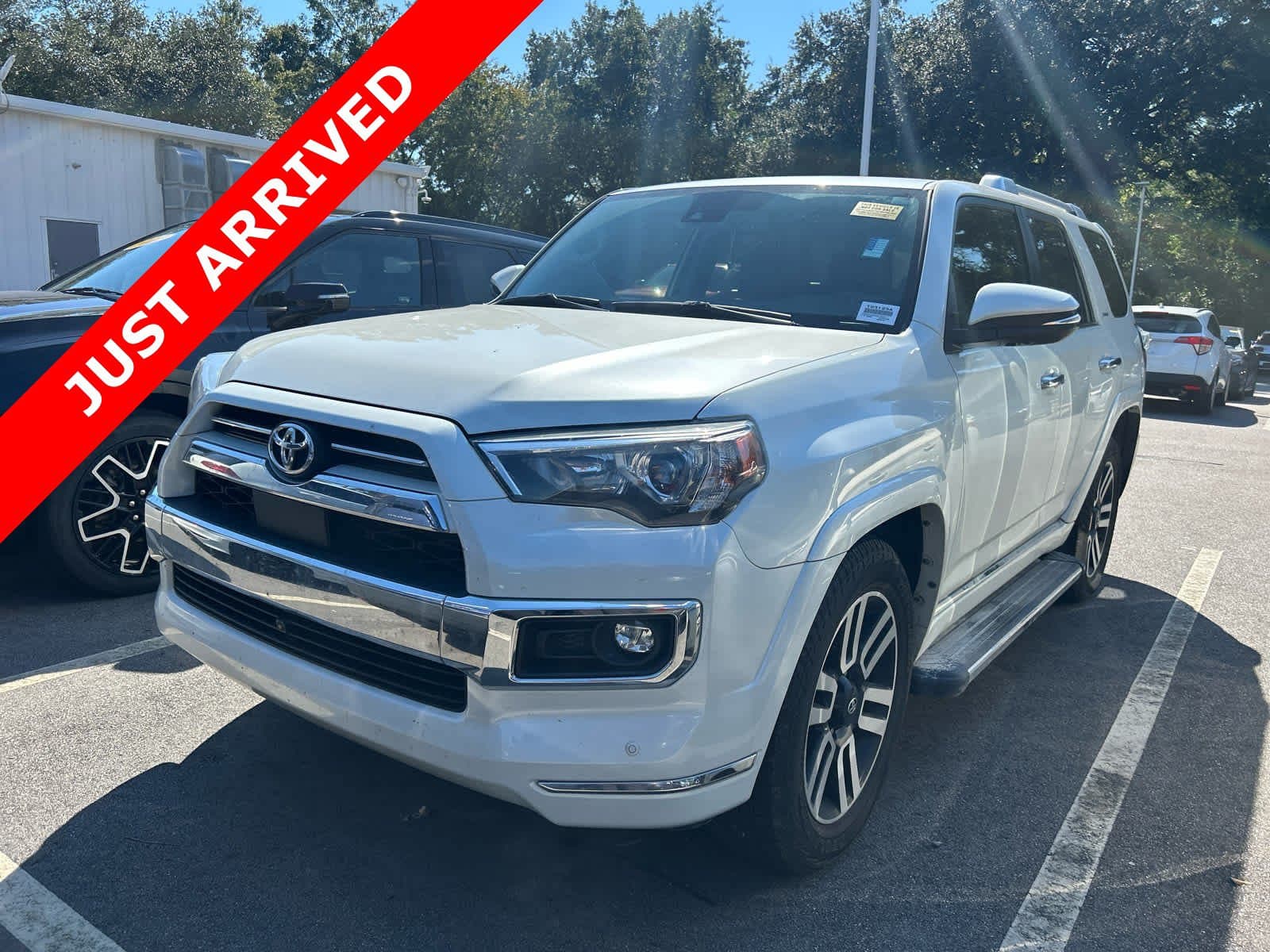 2022 Toyota 4Runner Limited — photo 1 of 6