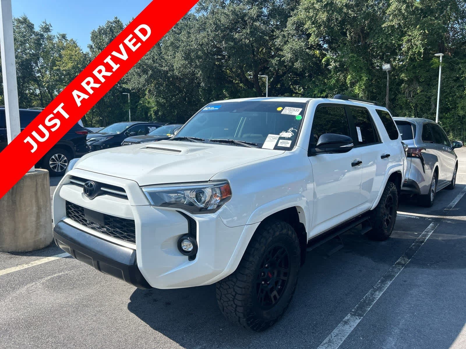 2021 Toyota 4Runner Venture — photo 1 of 6