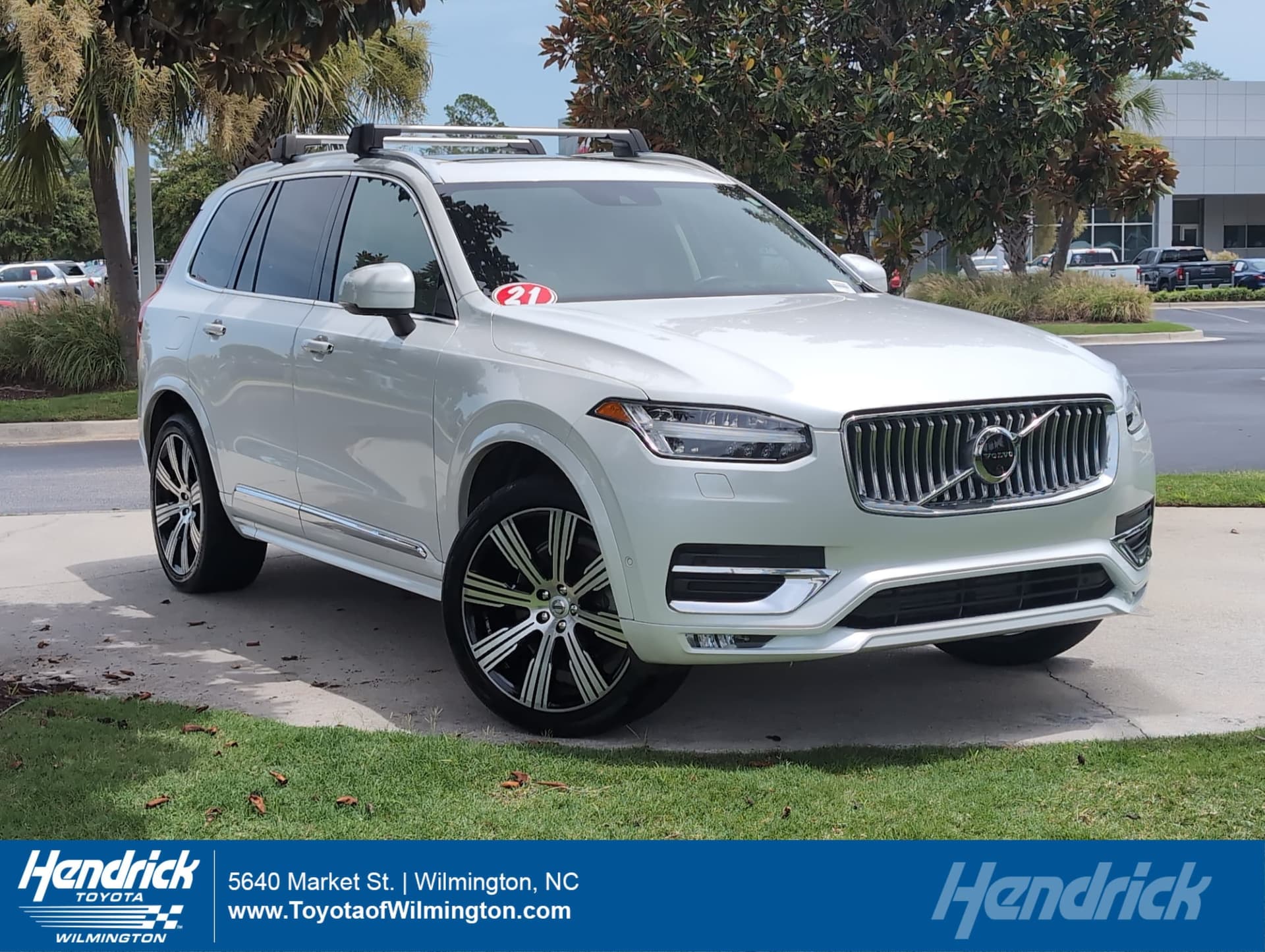 2021 Volvo XC90 Inscription — photo 1 of 42