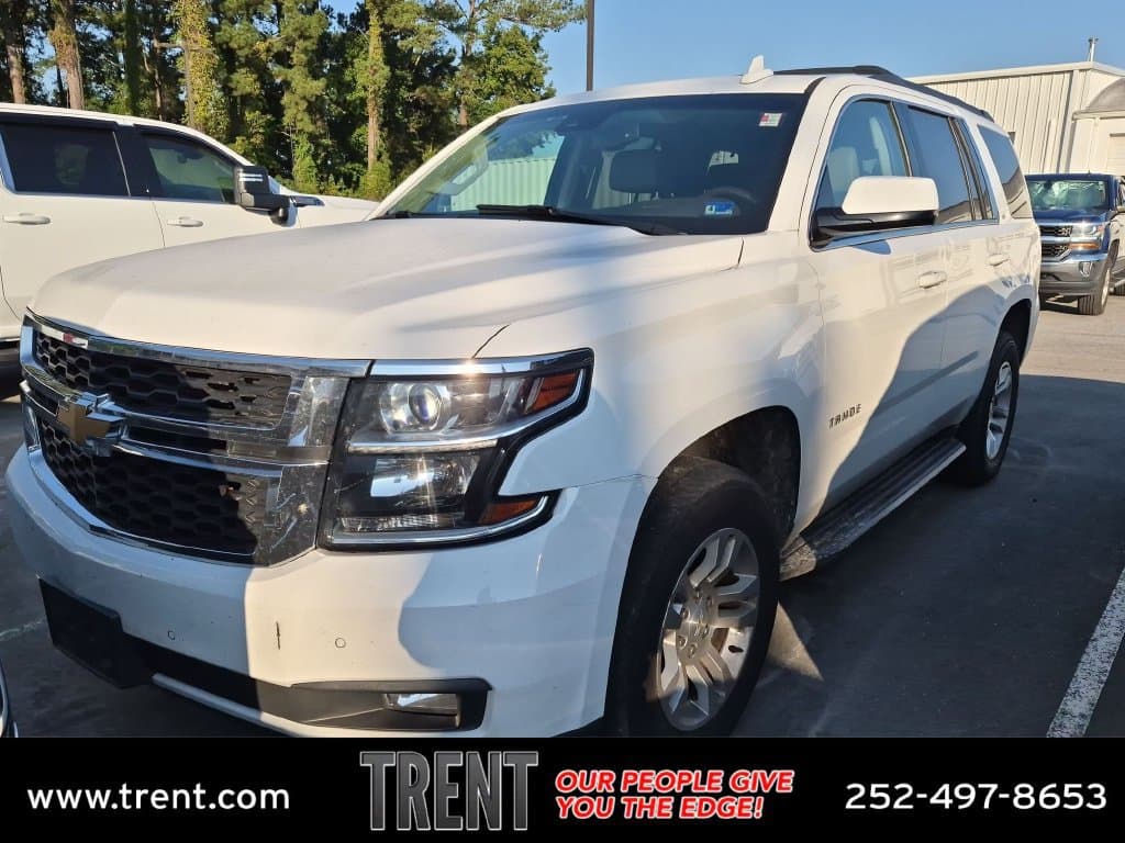 2017 Chevrolet Tahoe LT — photo 1 of 15