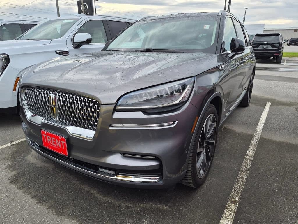 2022 Lincoln Aviator Reserve — photo 1 of 14