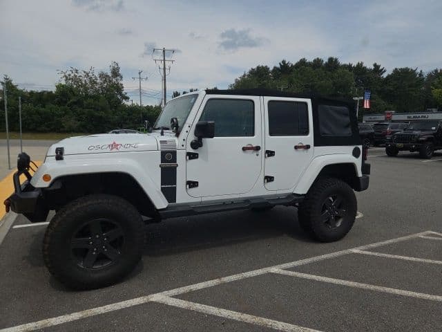 2016 Jeep Wrangler Unlimited Sport — photo 1 of 3
