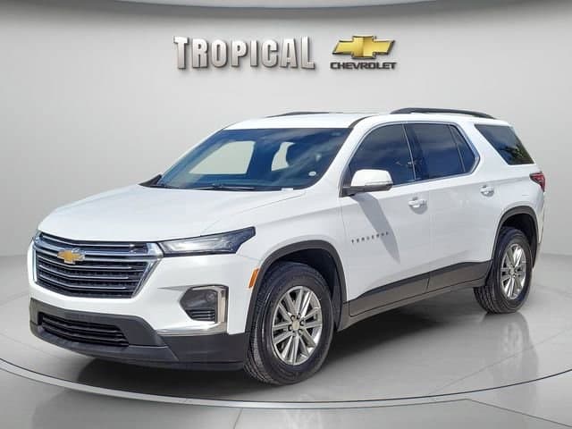 2023 Chevrolet Traverse LT Leather — photo 1 of 34