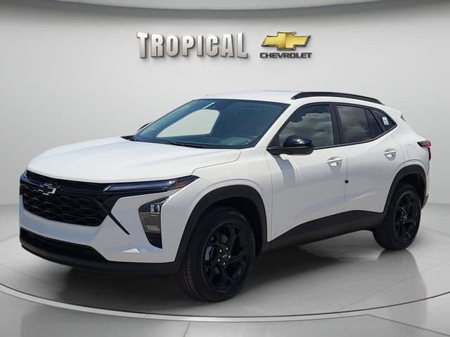 2026 Chevrolet Trax LT — photo 1 of 64