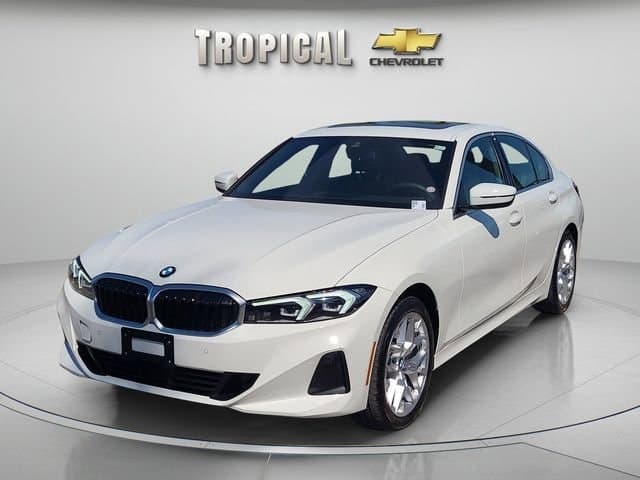 2026 BMW 3 Series 330i NA xDrive — photo 1 of 35