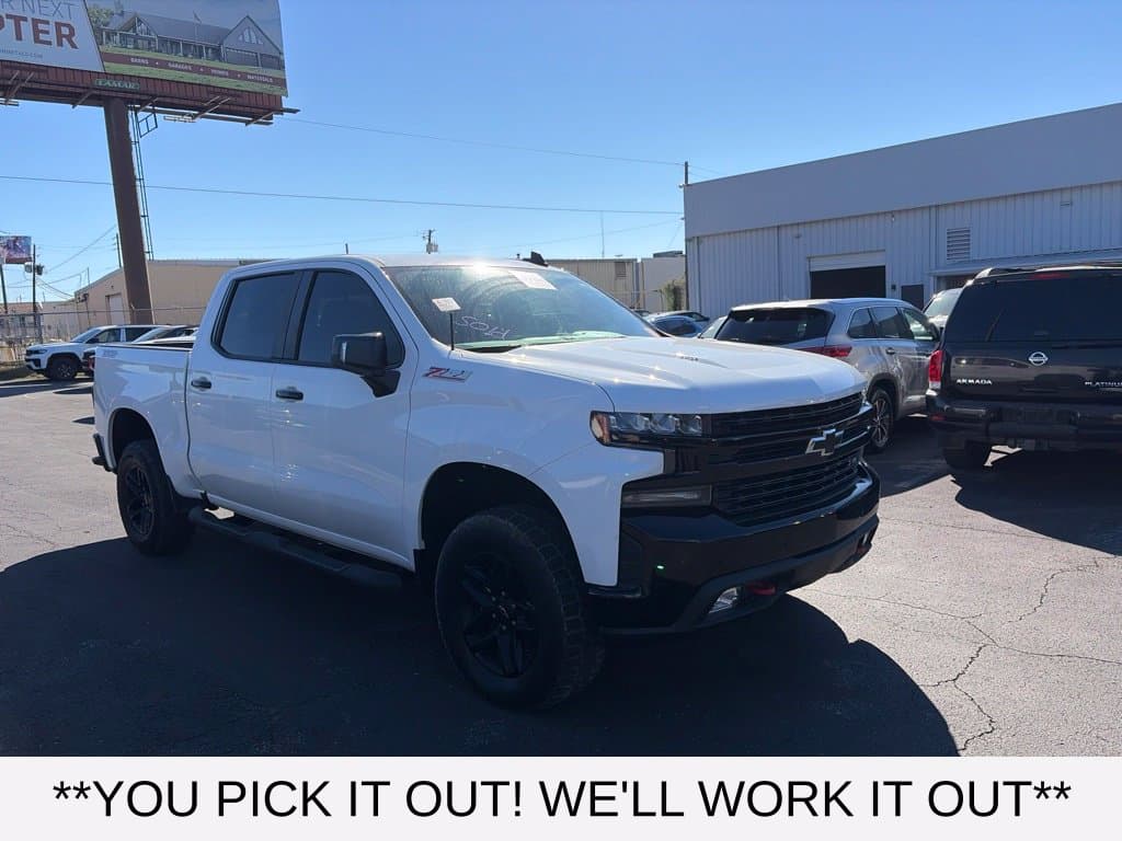 2020 Chevrolet Silverado 1500 LT Trail Boss — photo 1 of 14