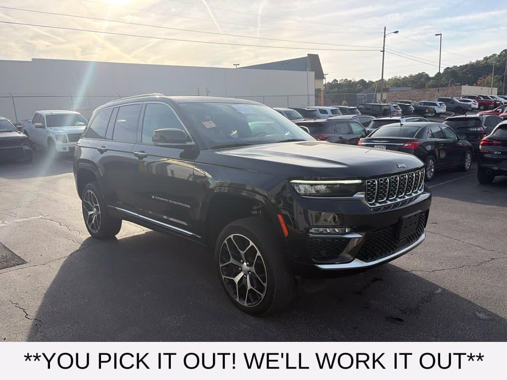 2023 Jeep Grand Cherokee 4xe Summit — photo 1 of 14