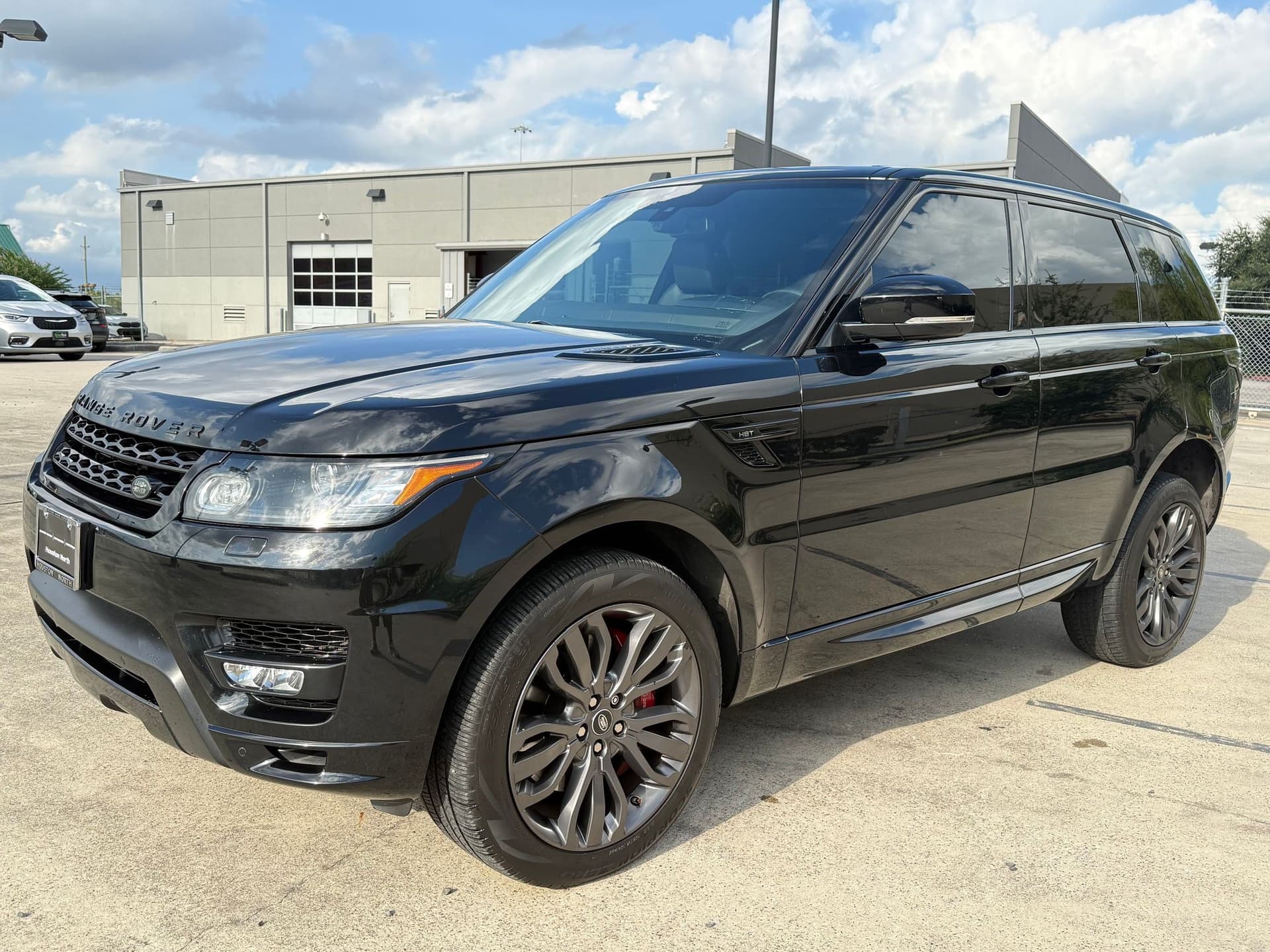 2016 Land Rover Range Rover Sport 3.0L V6 Supercharged HSE — photo 1 of 29