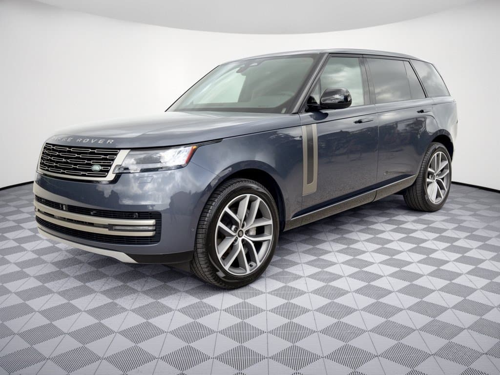 2027 Land Rover Range Rover Base — photo 1 of 32