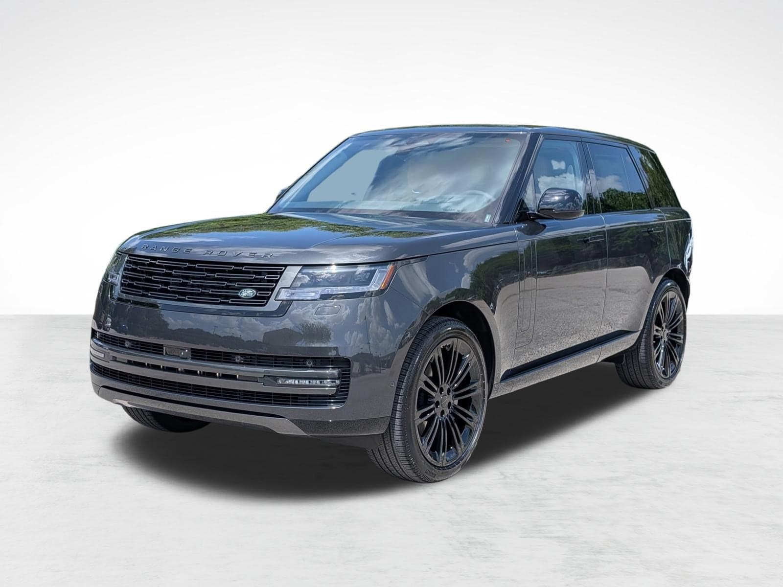 2026 Land Rover Range Rover P400 SE — photo 1 of 31