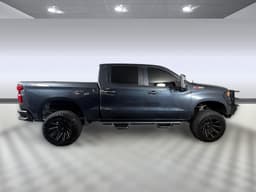 Extra Photo