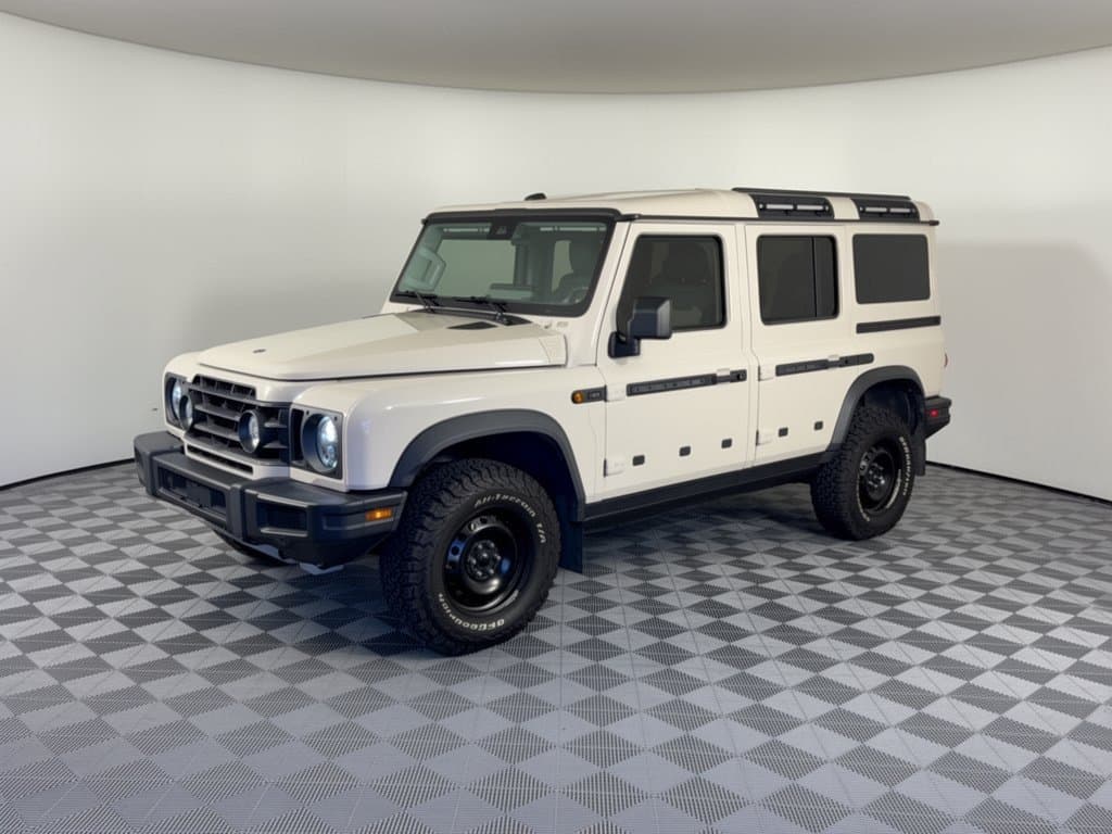 2024 Ineos Grenadier Station Wagon Base — photo 1 of 35