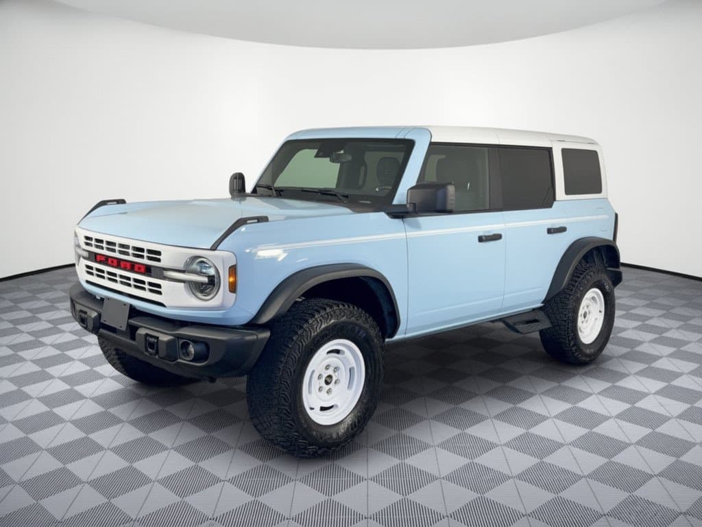 2024 Ford Bronco Heritage Edition — photo 1 of 34