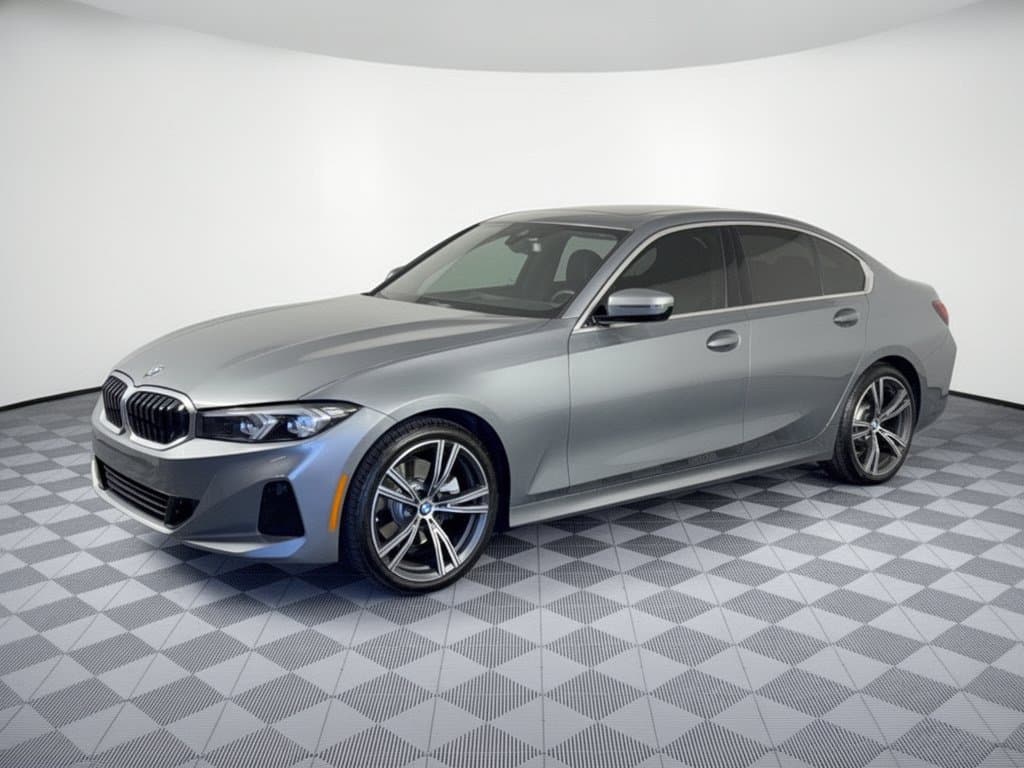 2024 BMW 3 Series 330i — photo 1 of 35