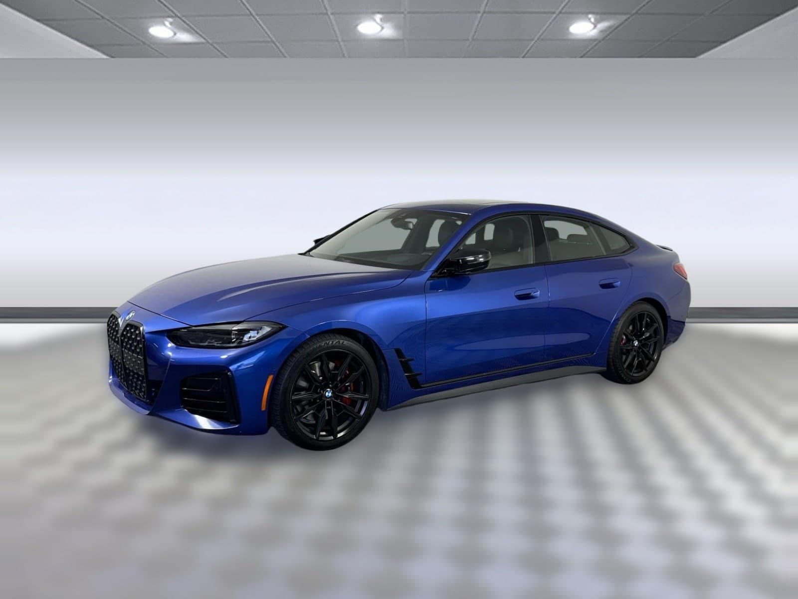 2022 BMW 4 Series M440i xDrive — photo 1 of 31