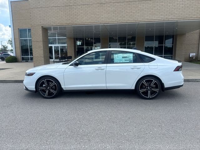 2026 Honda Accord Hybrid Sport — photo 1 of 34