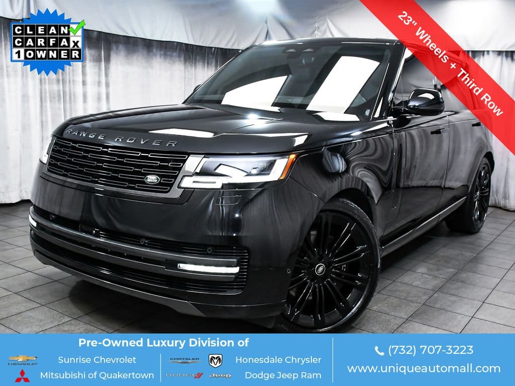 2025 Land Rover Range Rover P530 SE 7 Seat — photo 1 of 102
