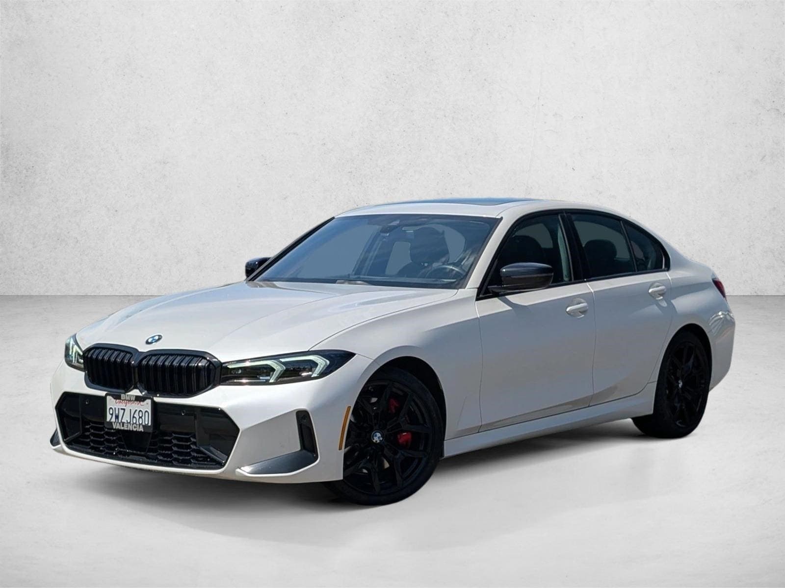 2026 BMW 3 Series 330i — photo 1 of 40