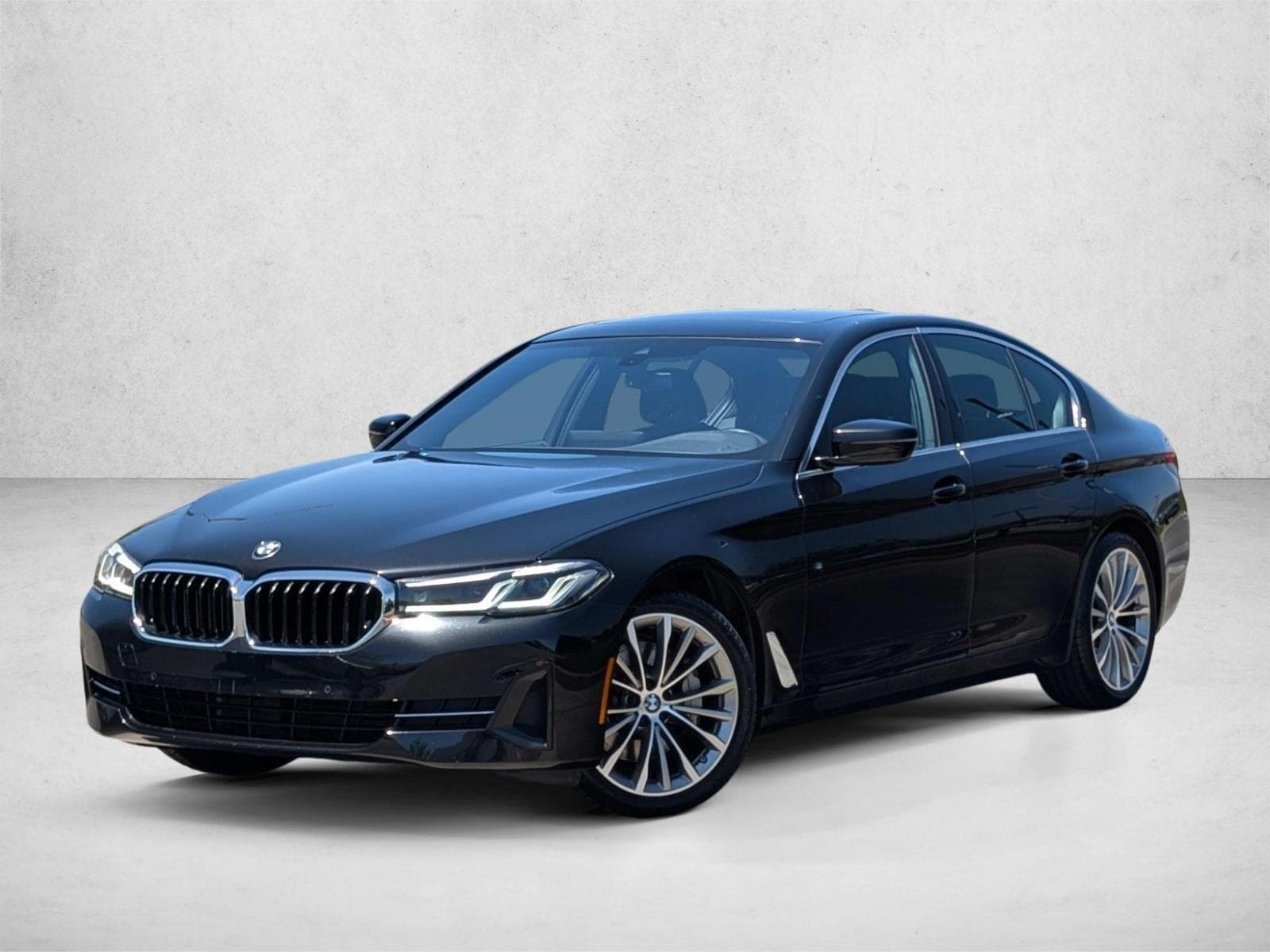 2023 BMW 530i Base — photo 1 of 26