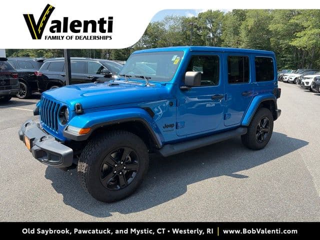 2022 Jeep Wrangler Unlimited Sahara — photo 1 of 25