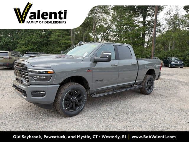 2026 RAM 2500 Laramie Crew Cab 4x4 6'4" — photo 1 of 26