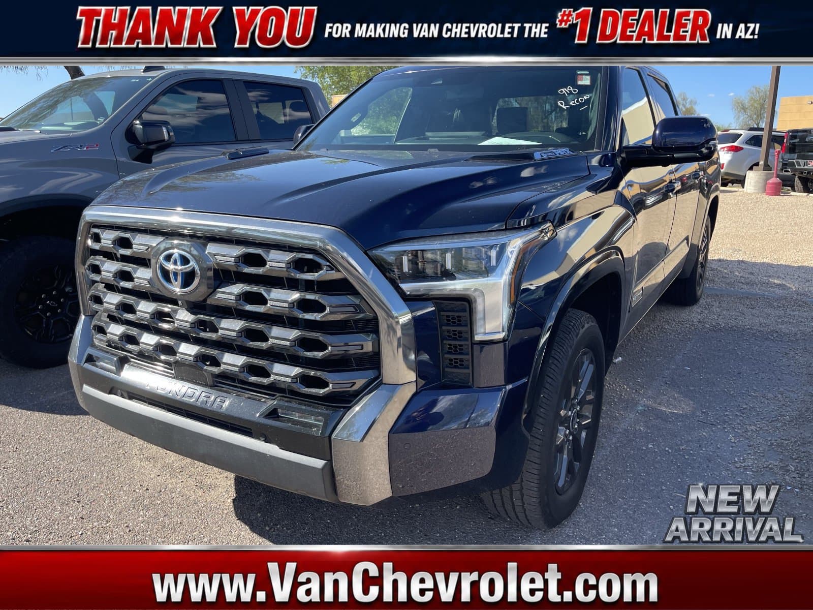 2023 Toyota Tundra 4WD Platinum Hybrid — photo 1 of 13
