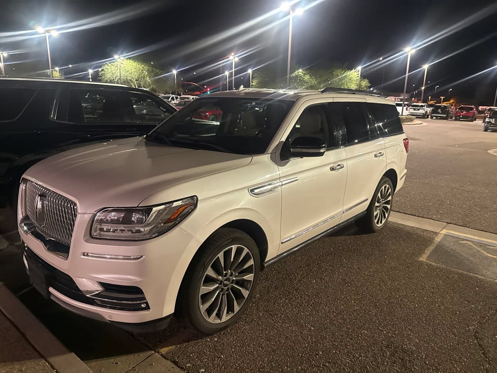 2018 Lincoln Navigator Select — photo 1 of 7