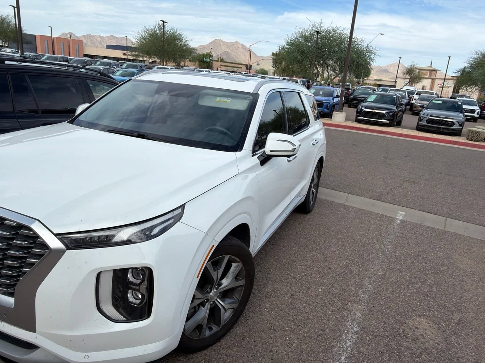 2022 Hyundai Palisade Limited — photo 1 of 7