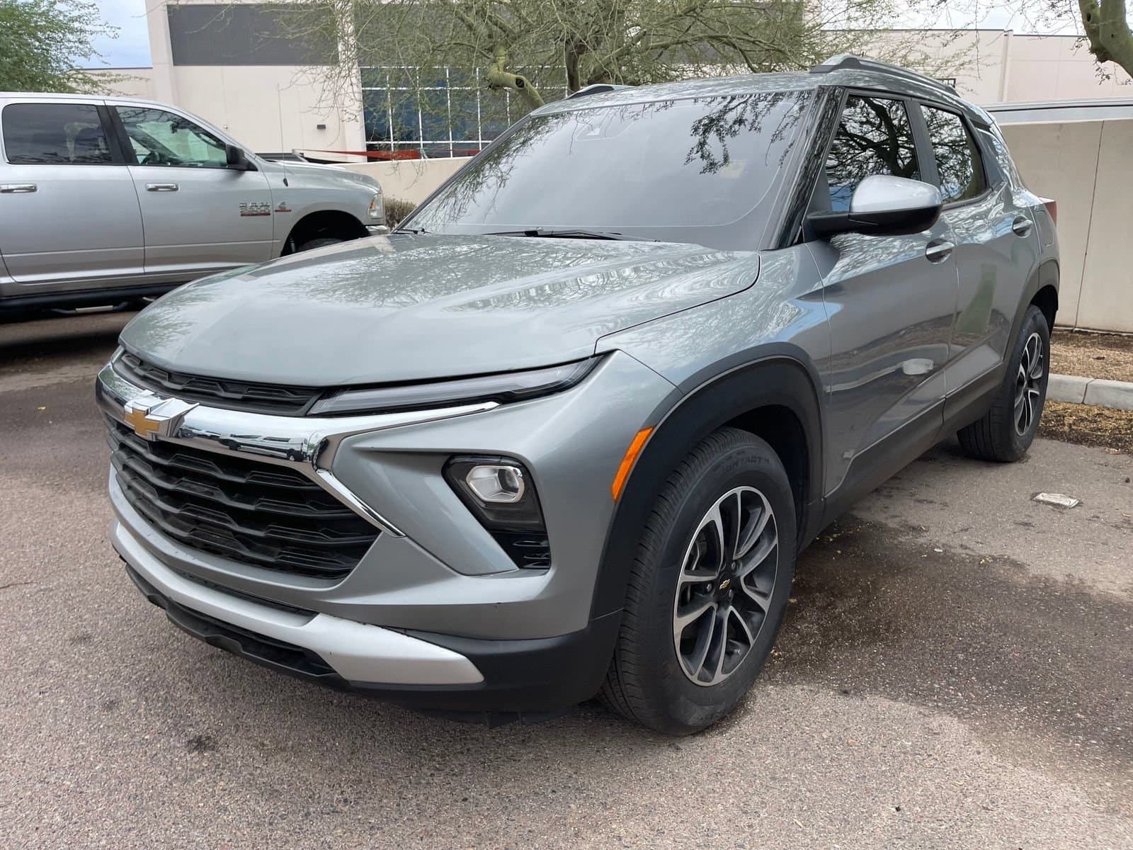 2024 Chevrolet Trailblazer LT — photo 1 of 4