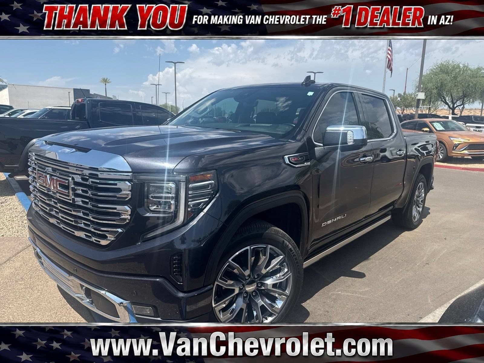 2023 GMC Sierra 1500 Denali — photo 1 of 28
