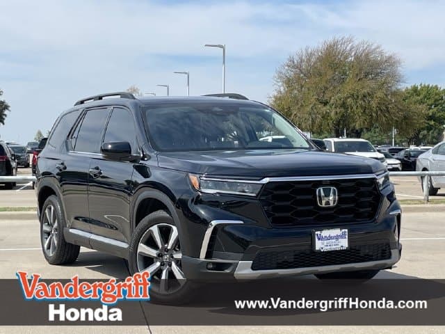 2025 Honda Pilot Elite — photo 1 of 32