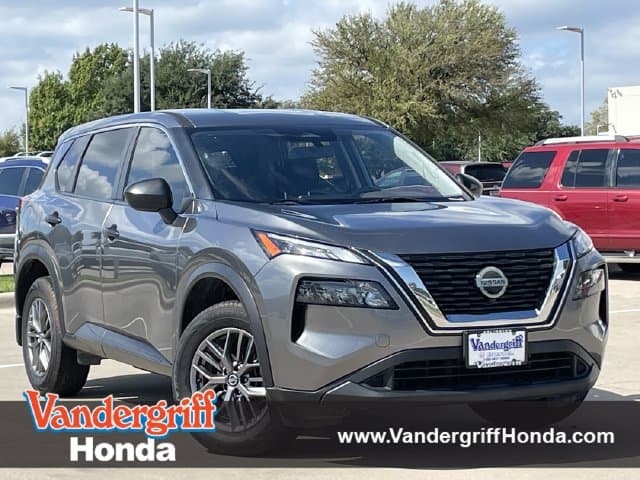 2021 Nissan Rogue S — photo 1 of 28