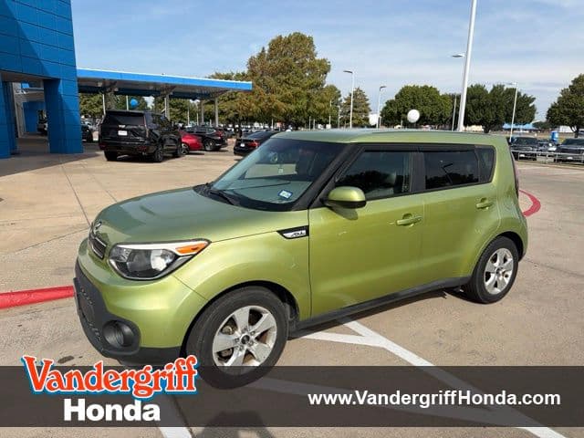 2017 Kia Soul Base — photo 1 of 19