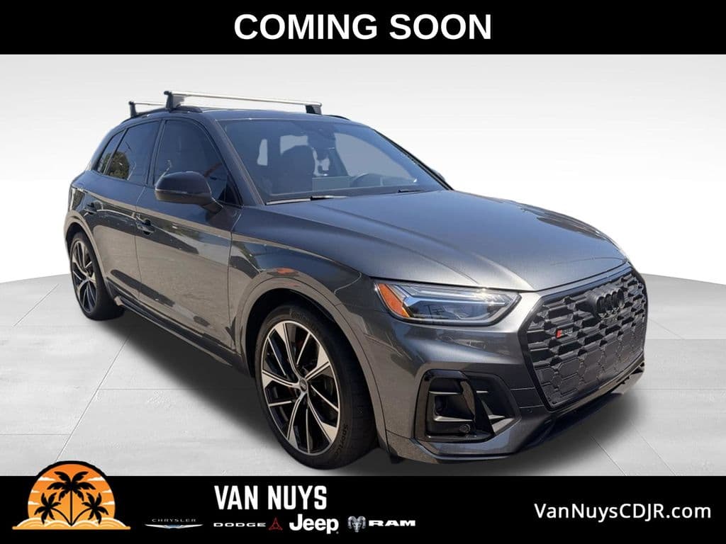 2021 Audi SQ5 Premium — photo 1 of 8