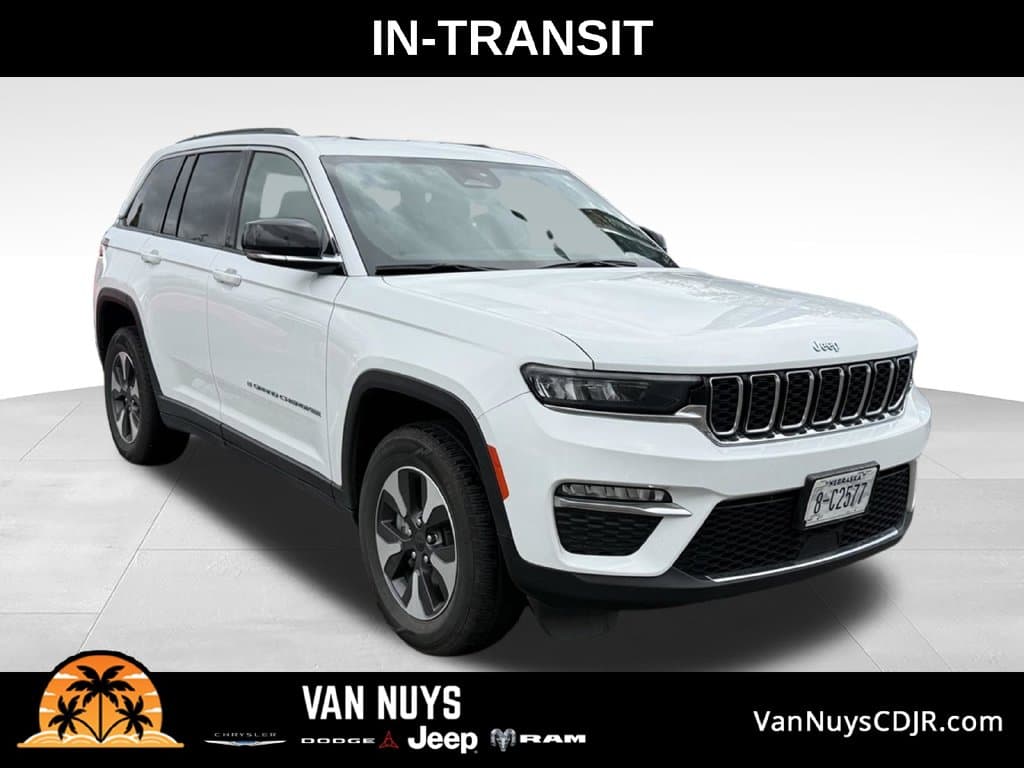 2024 Jeep Grand Cherokee 4xe Base — photo 1 of 4