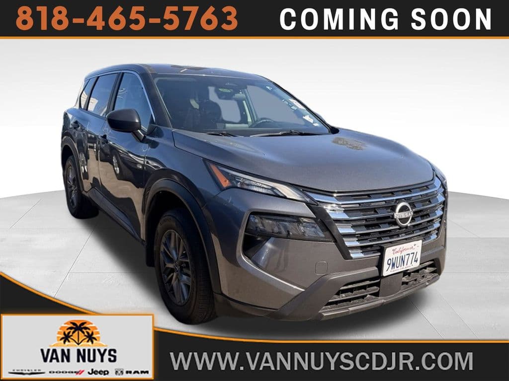 2026 Nissan Rogue Base — photo 1 of 8