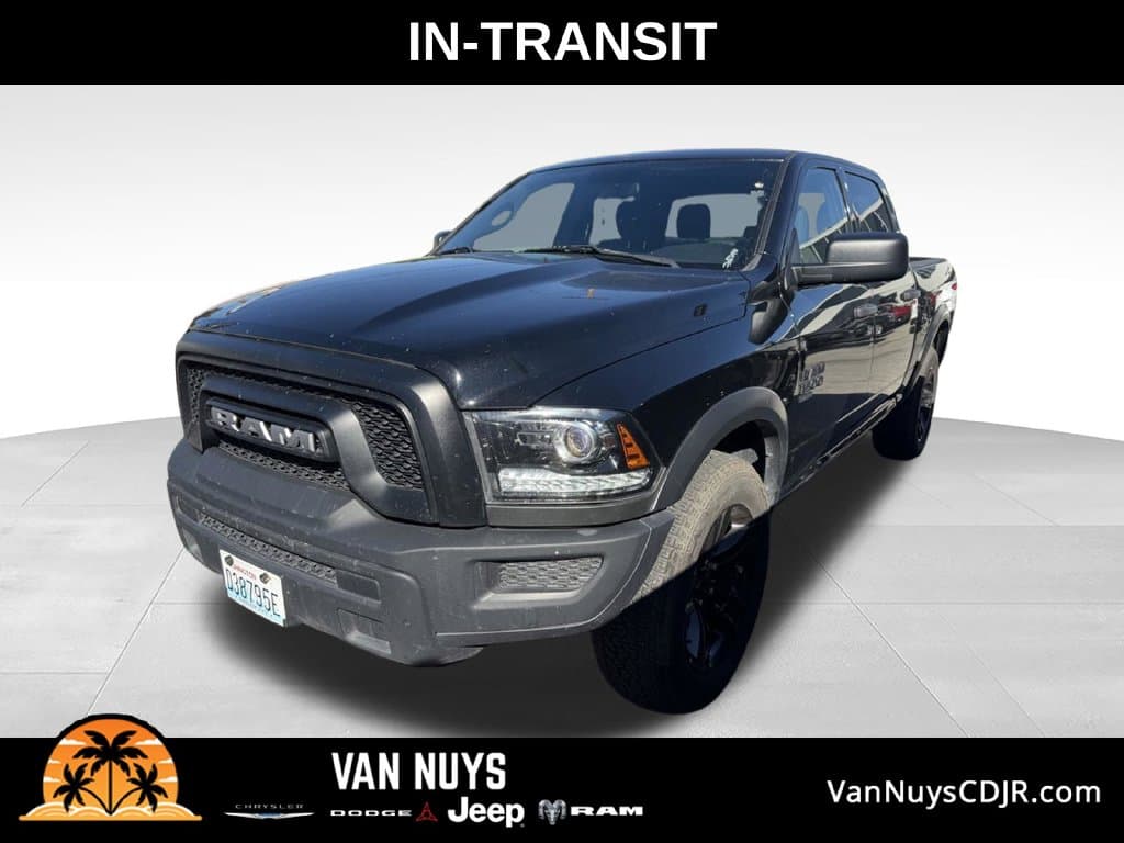 2024 RAM 1500 Classic SLT — photo 1 of 4