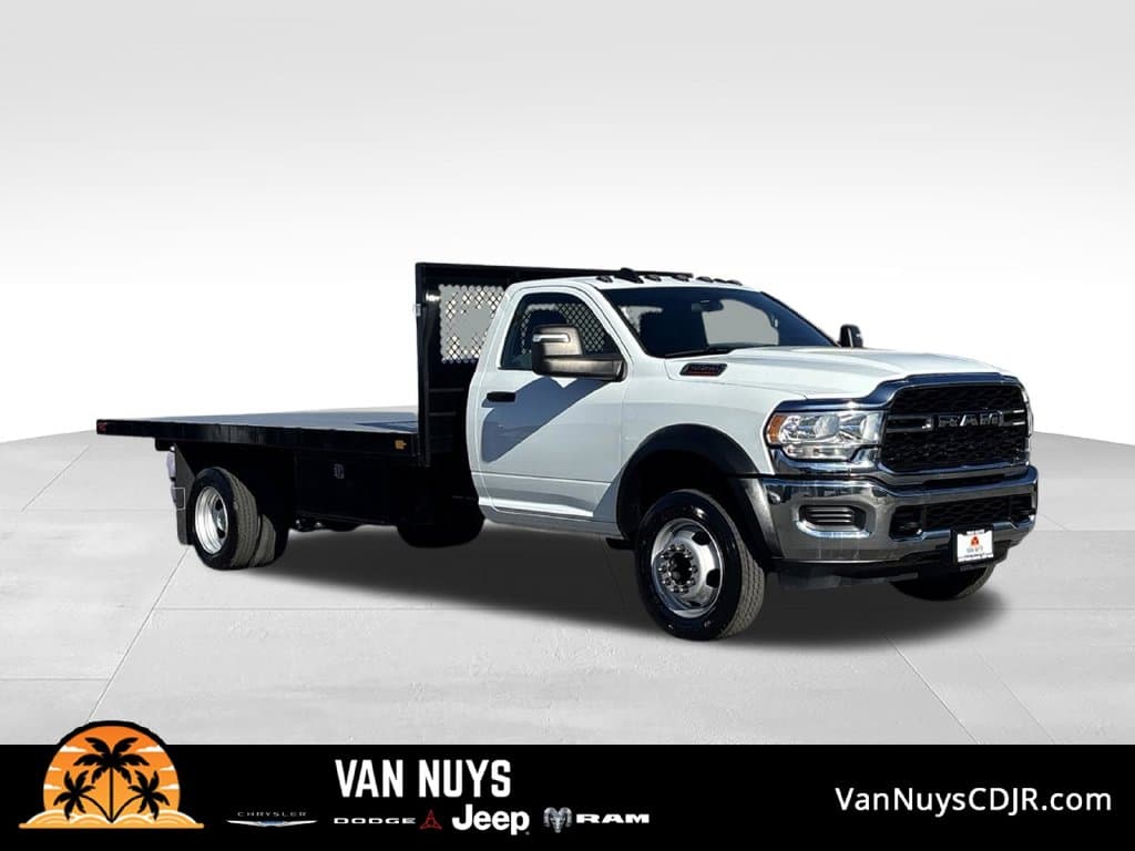 2023 RAM 5500 Chassis Cab Base — photo 1 of 28