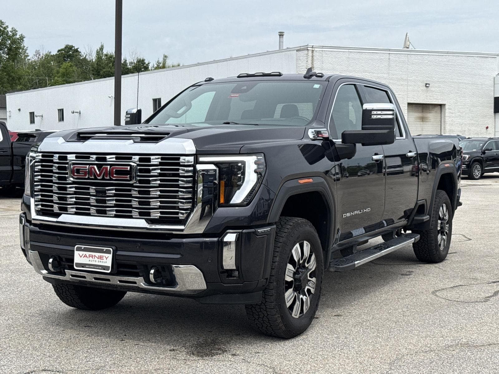 2024 GMC Sierra 2500 HD Denali — photo 1 of 23