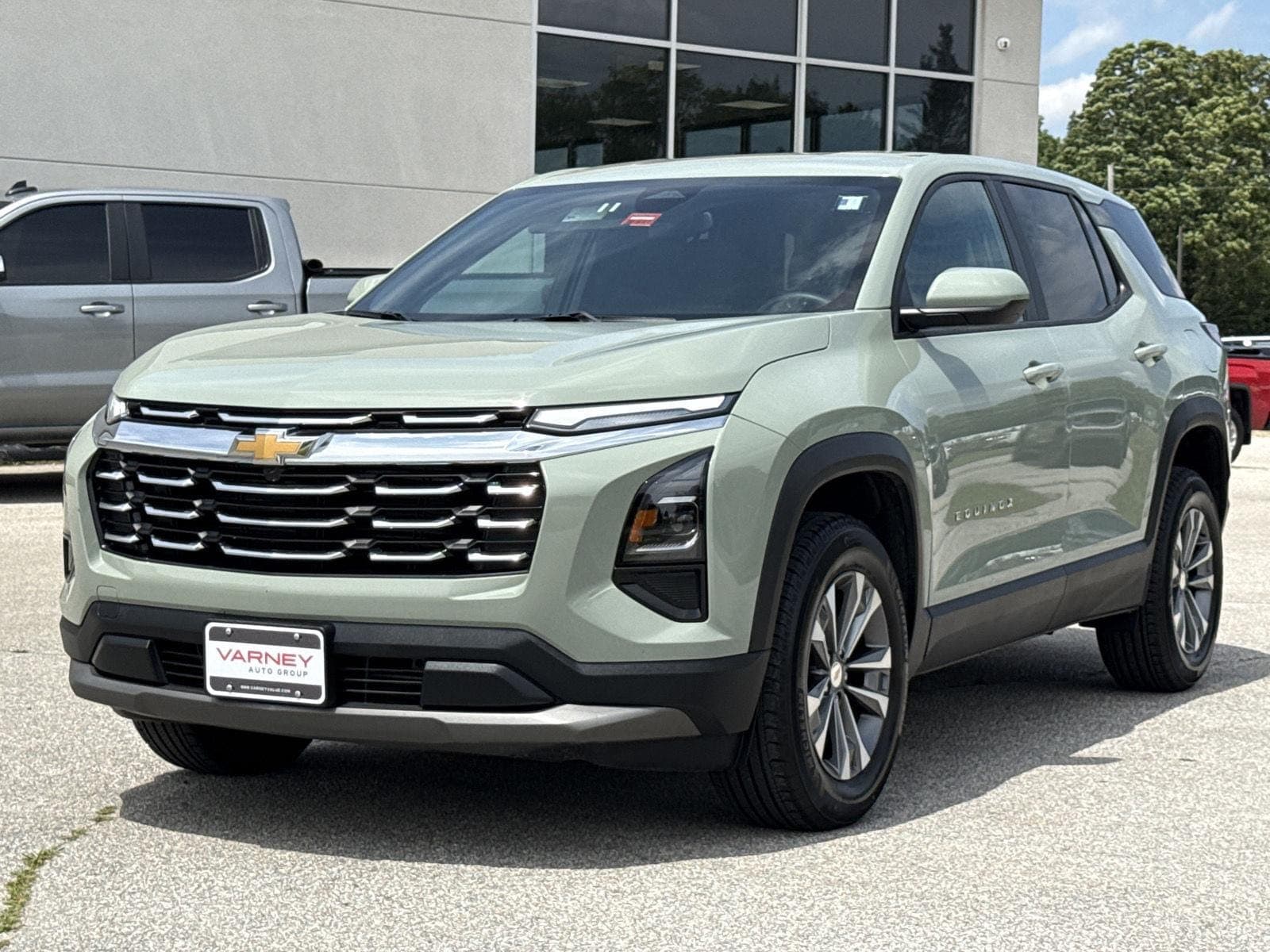 2026 Chevrolet Equinox LT — photo 1 of 30