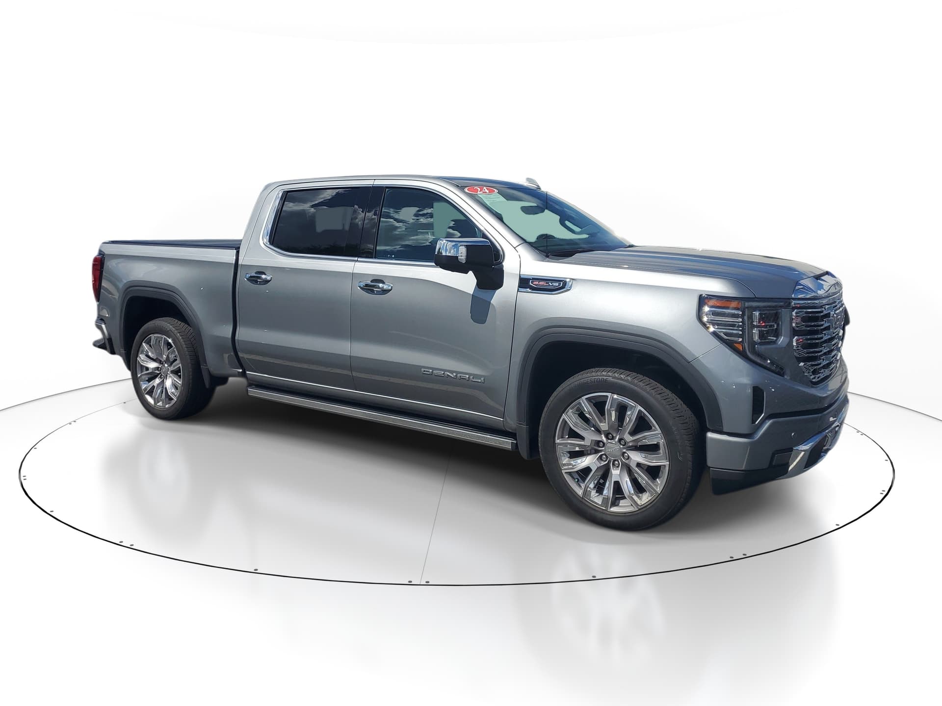 2024 GMC Sierra 1500 Denali — photo 1 of 11