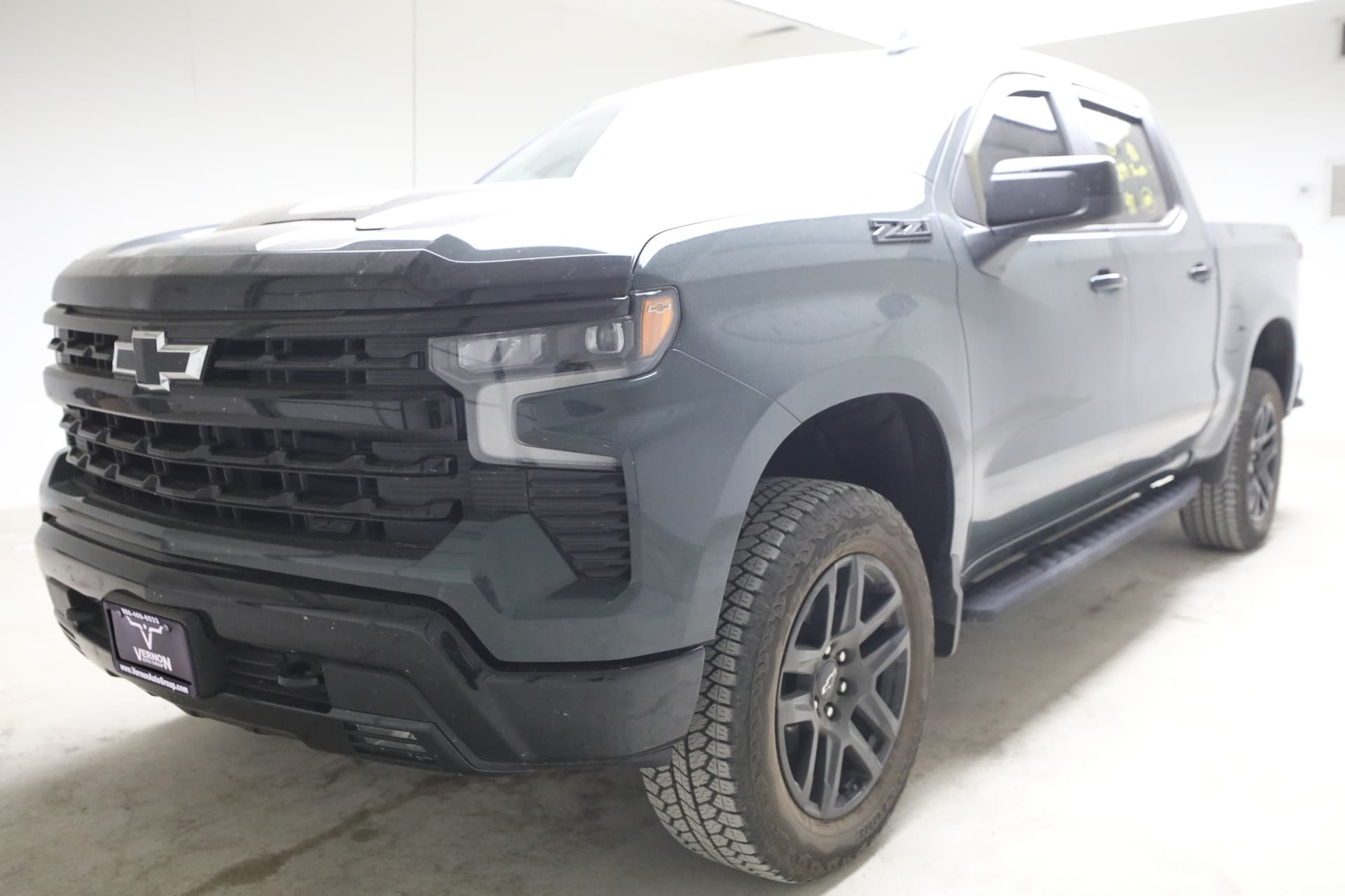 2025 Chevrolet Silverado 1500 LT Trail Boss — photo 1 of 15