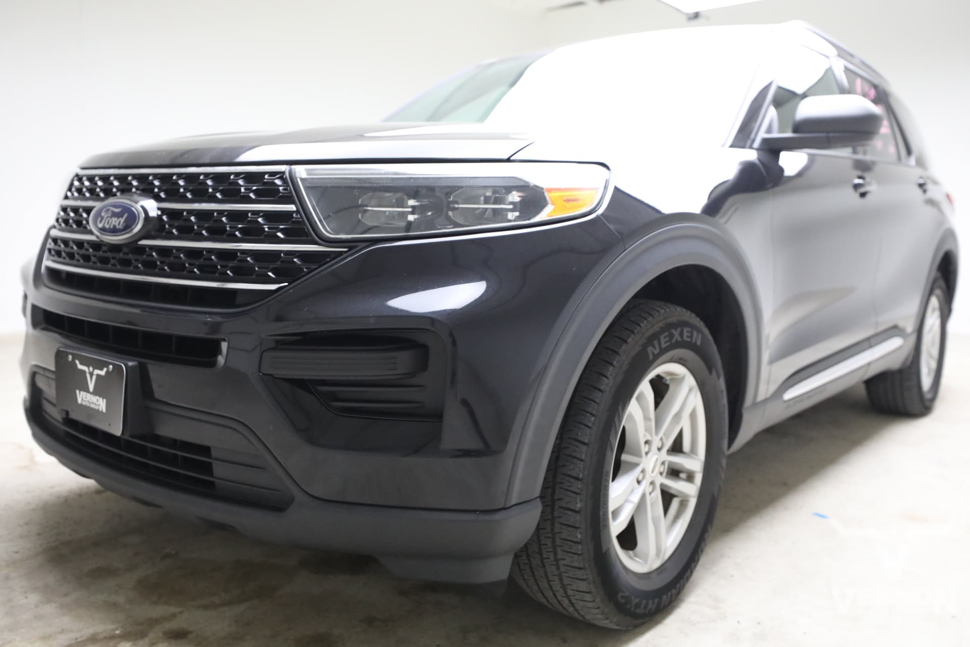 2020 Ford Explorer XLT — photo 1 of 13