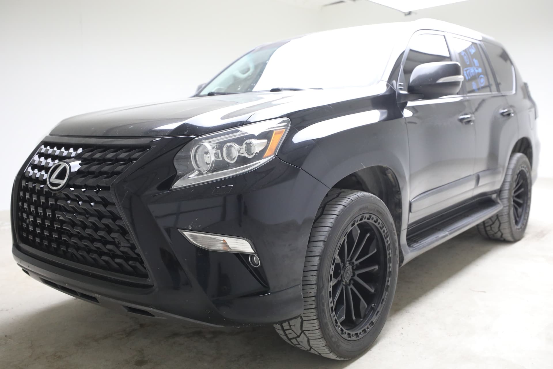 2018 Lexus GX GX 460 — photo 1 of 13